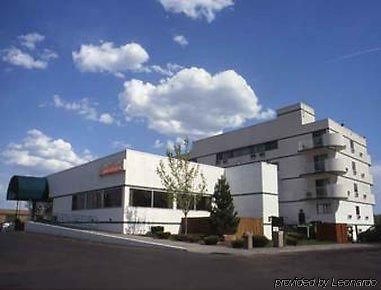 Howard Johnson By Wyndham Denver West Wheat Ridge Exterior photo